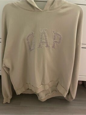 GAP Vintage-Soft Oversized Cropped Hoodie